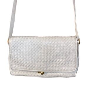 Vintage Ganson Woven Crossbody Bag Purse Off White Cream made in Hong Kong